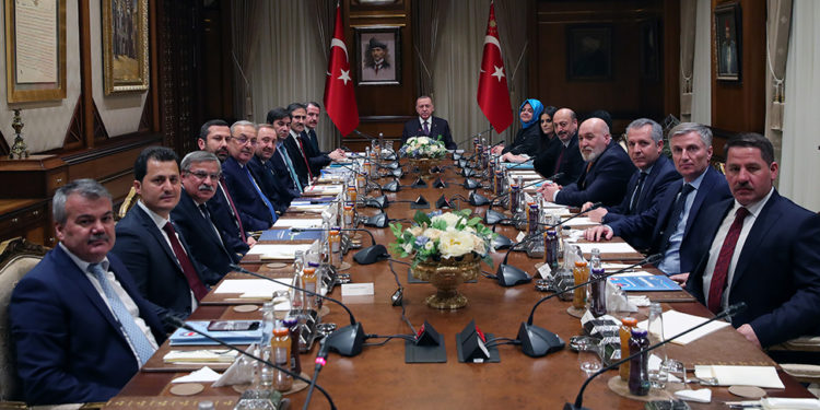 Cumhurbaşkanımız Erdoğan, Memur-Sen heyetini kabul etti